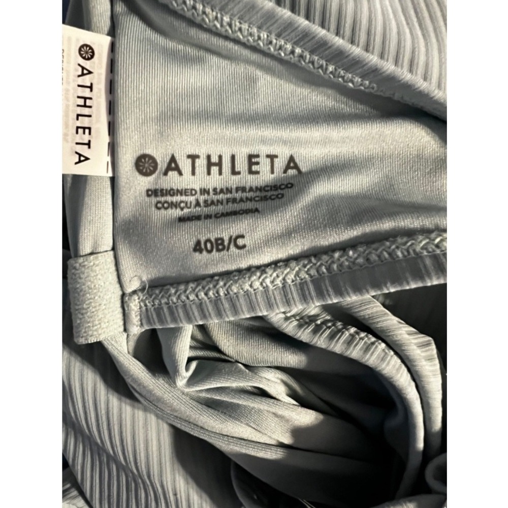 Athleta Ribbed Athletic Tank Top 40B/C Light Blue w/ Built-In Bra - Picture 3 of 5